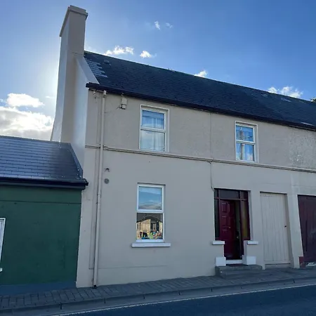 The Village Of Ballisodare בית אירוח