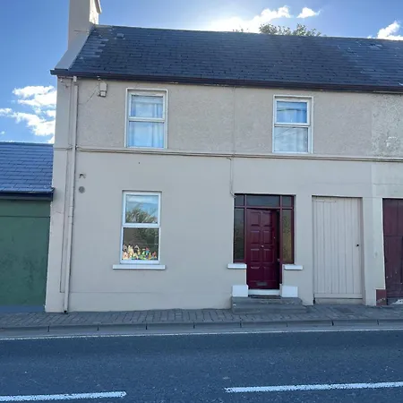 The Village Of Ballisodare Homestay